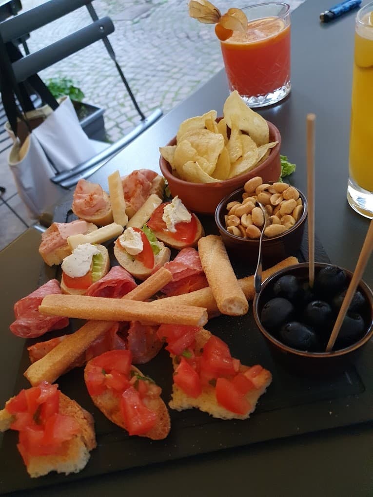 Asti Bar