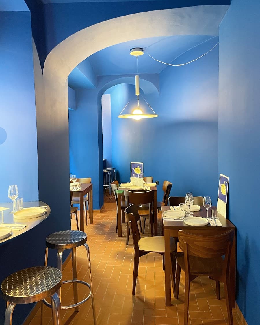 Kadeh Meze Wine Bar 3